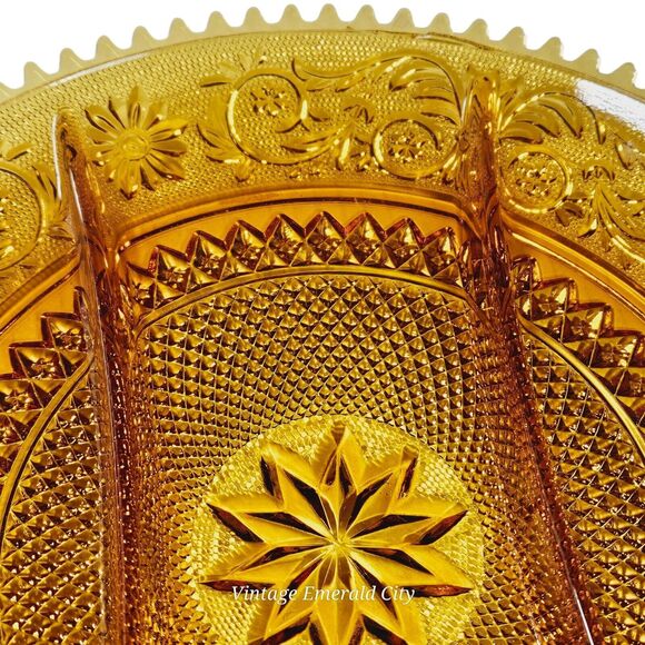 Vintage Indiana Glass Tiara Divided Platter Scalloped Edge Sandwich Relish Tray - Picture 11 of 12